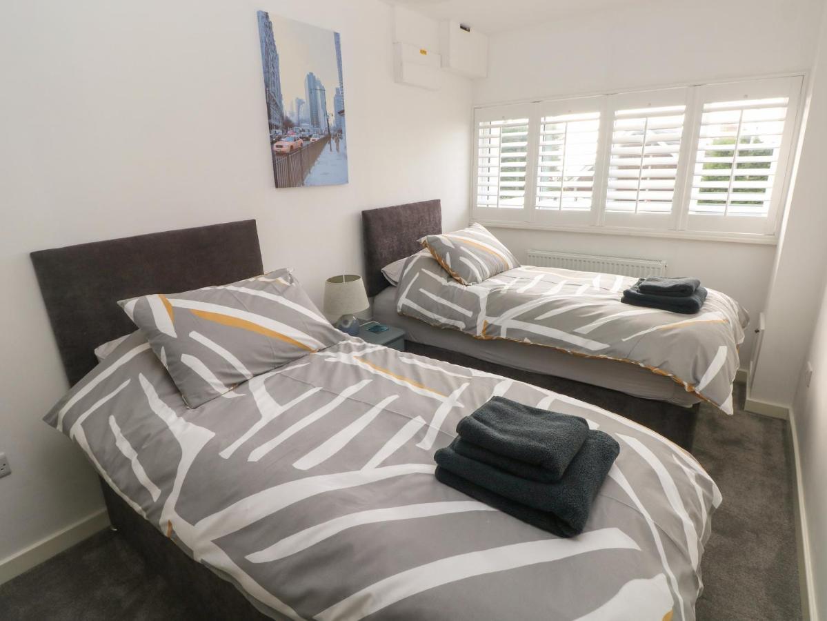 Sandtop Tenby Luaran gambar